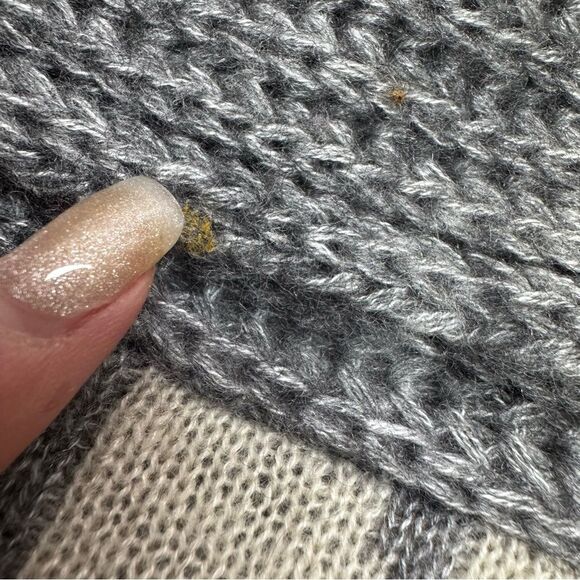 Chicos Turtle Neck Quarter Sleeve Sweater Size 1(8) - Picture 7 of 9